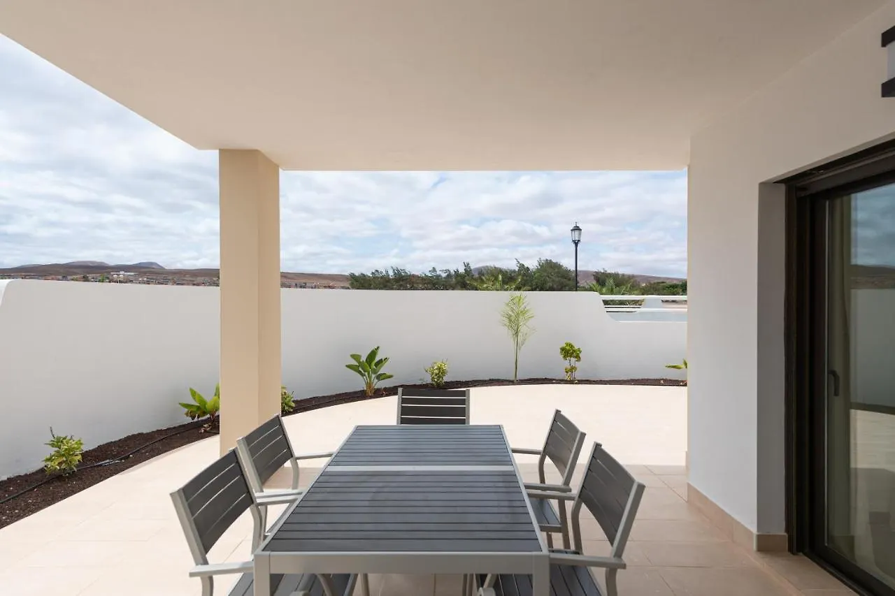 Apartment Homeforguest Flat With Large Terrace In Modern Residential Complex With Swimming Pool Caleta De Fuste Spanien