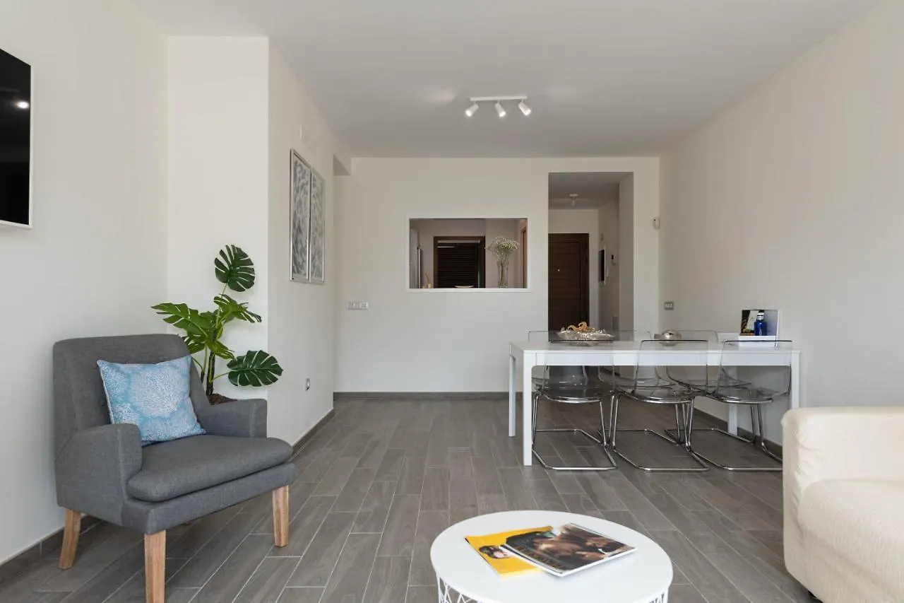 Homeforguest Flat With Large Terrace In Modern Residential Complex With Swimming Pool Caleta de Fuste