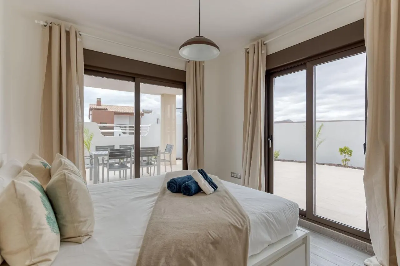 Homeforguest Flat With Large Terrace In Modern Residential Complex With Swimming Pool Caleta De Fuste Apartment