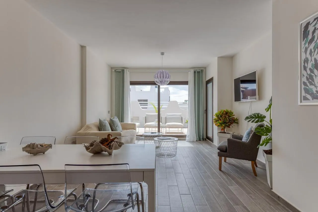 Homeforguest Flat With Large Terrace In Modern Residential Complex With Swimming Pool Caleta De Fuste