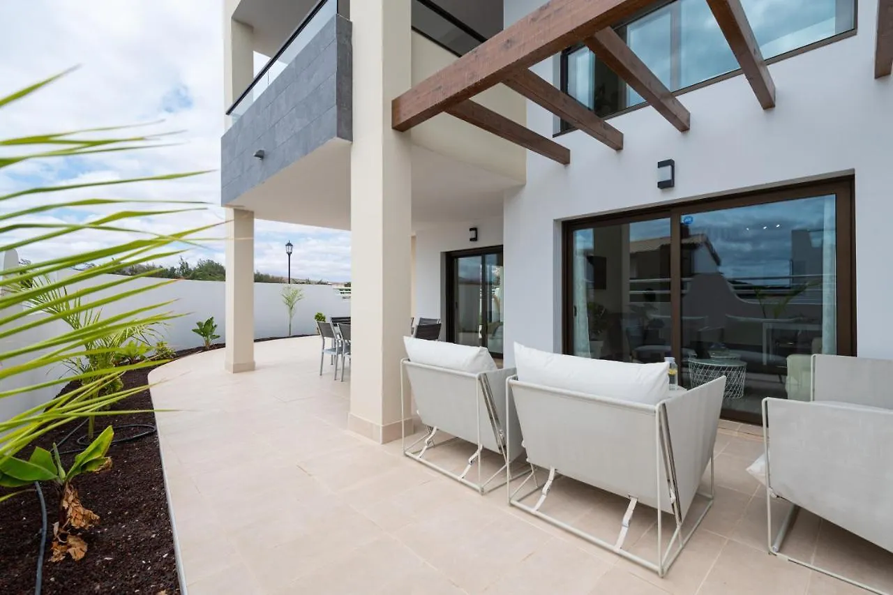 Homeforguest Flat With Large Terrace In Modern Residential Complex With Swimming Pool Caleta De Fuste 0*,  Spanien
